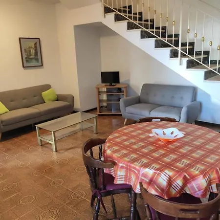 Beachside Family With Large, Enclosed Garden * Λινιάνο Σαμπιαντόρο